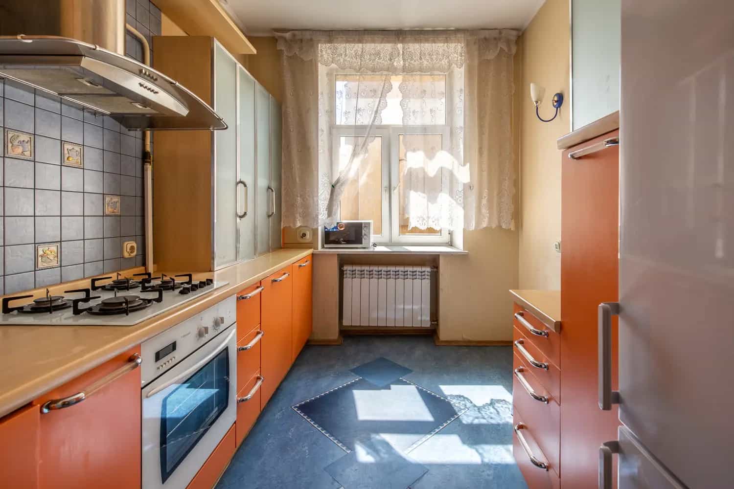 Беларусь, Минск, улица Петра Румянцева, 1