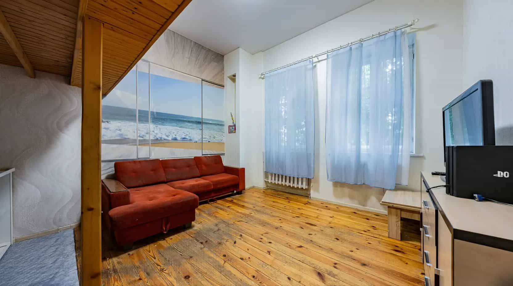 Беларусь, Минск, Красная улица, 9
