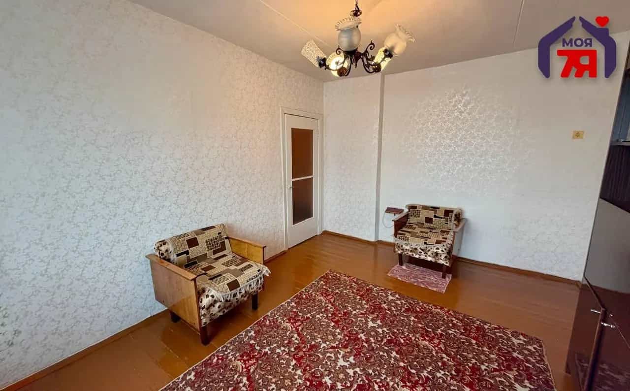 Беларусь, Минская область, Любань, Интернациональная улица, 63, фото 6