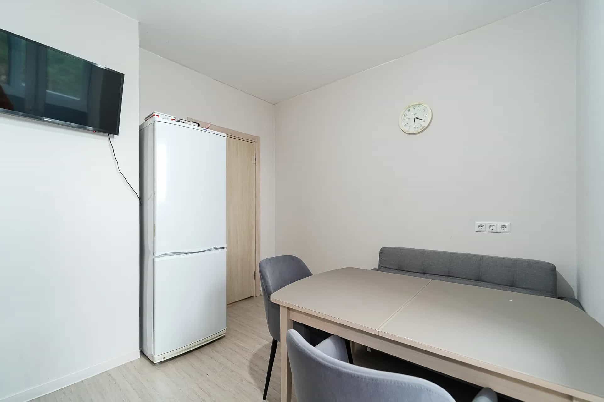 Беларусь, Минск, улица Карвата, 10В, фото 8