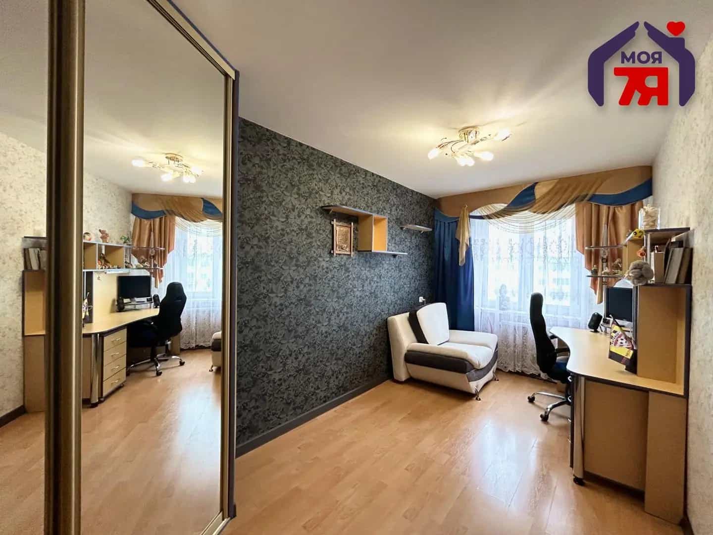 Беларусь, Минская область, Солигорск, улица Ленина, 2Б, фото 10