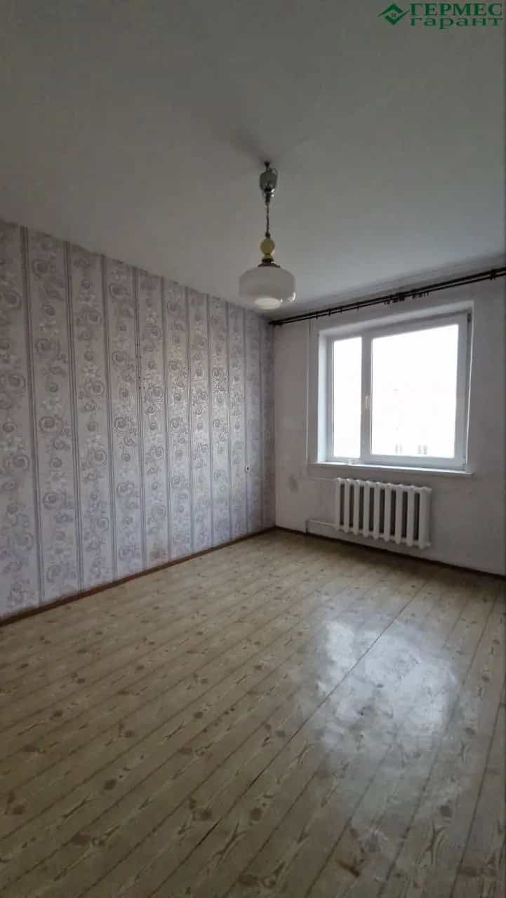 Беларусь, Гродненская область, Лида, улица Тухачевского, 75, фото 6