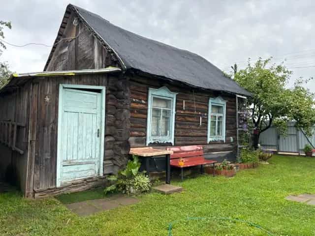 Беларусь, Минская область, Червенский район, Клинокский сельсовет, деревня Петровинка, Садовая улица, 3