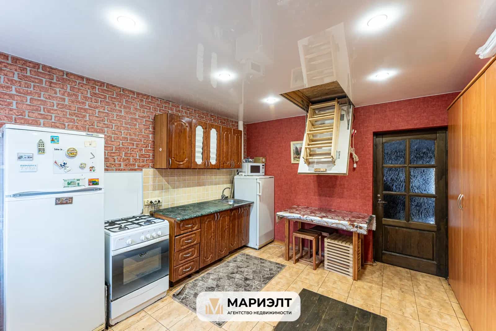 Беларусь, Минский район, Самохваловичский сельсовет, агрогородок Самохваловичи, Парковая улица, 17
