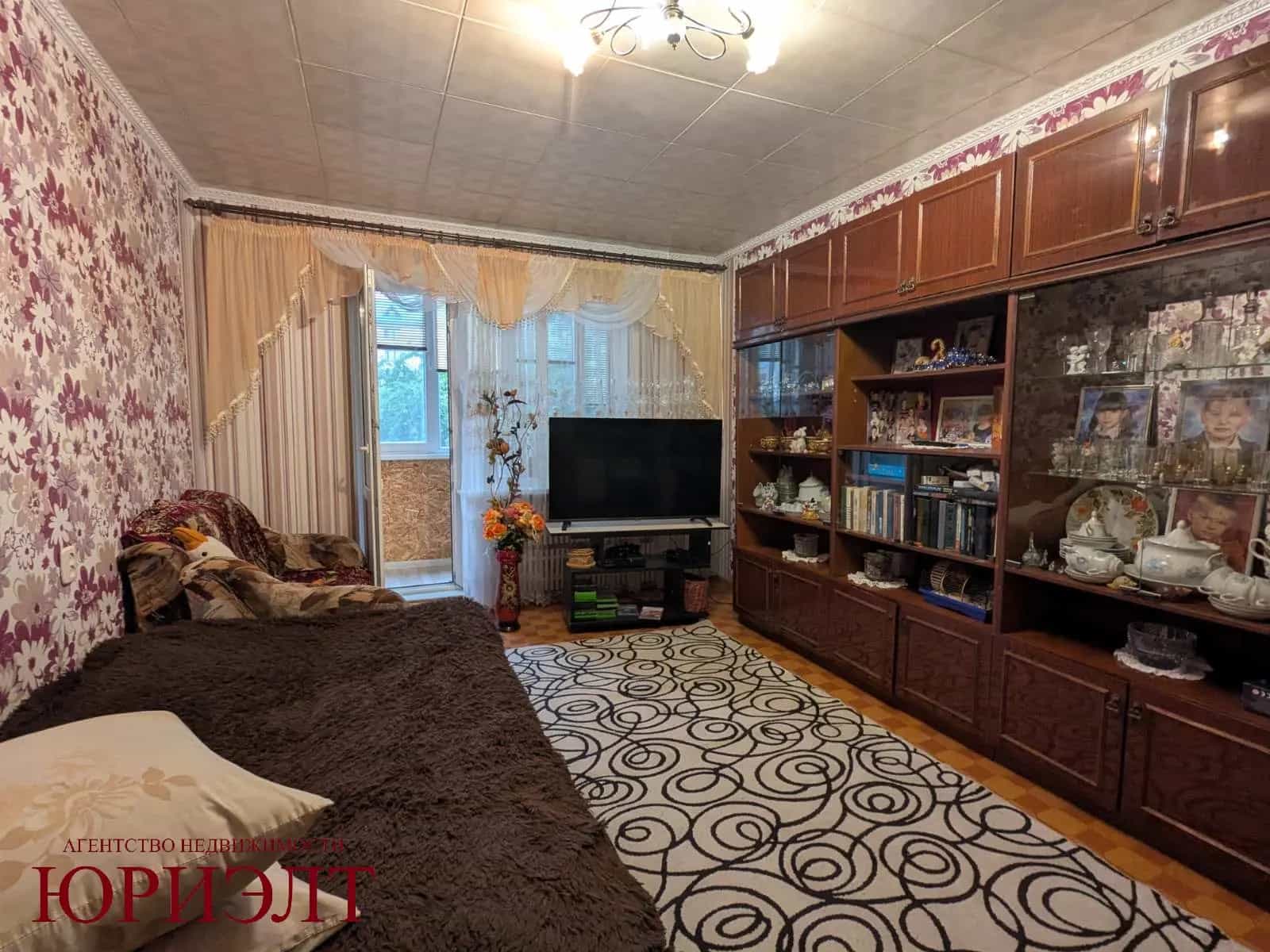 Беларусь, Брестская область, Жабинка, улица Титова, 7, фото 3