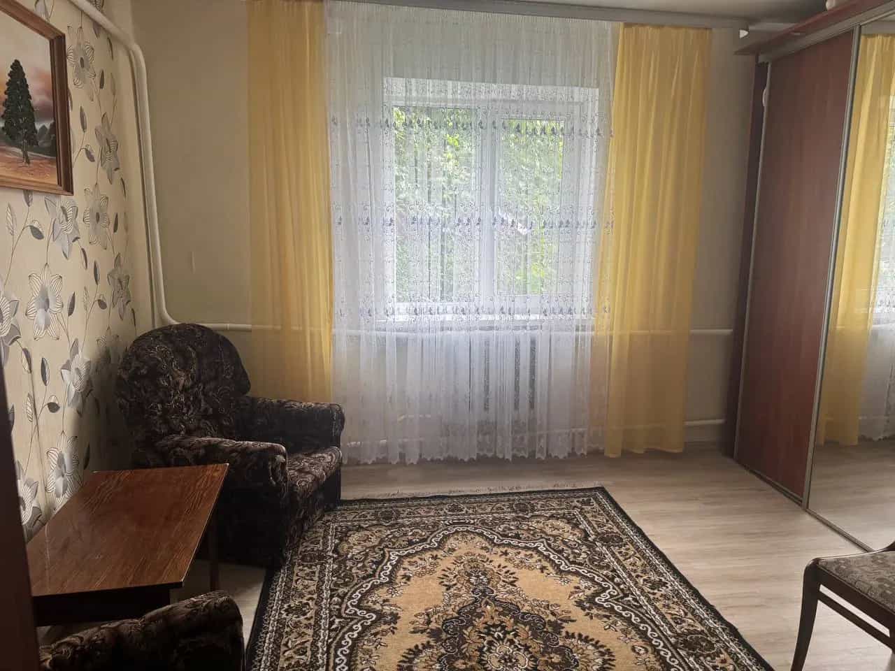 Беларусь, Гродненская область, Дятловский район, Поречский сельсовет, агрогородок Хвиневичи, улица 60 лет Октября, 1, фото 8