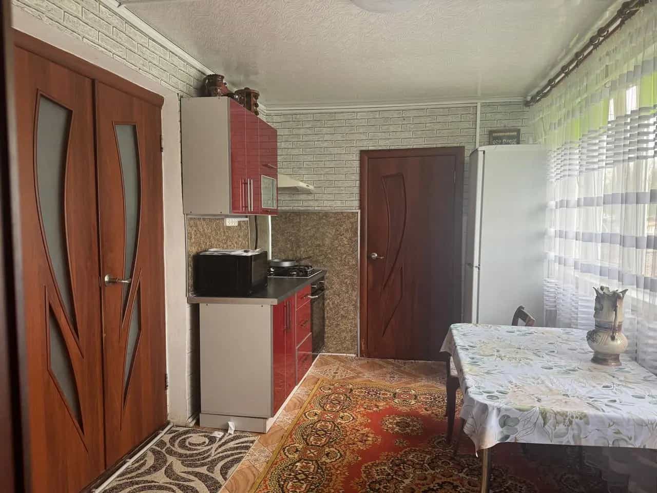 Беларусь, Гродненская область, Дятловский район, Поречский сельсовет, агрогородок Хвиневичи, улица 60 лет Октября, 1, фото 9