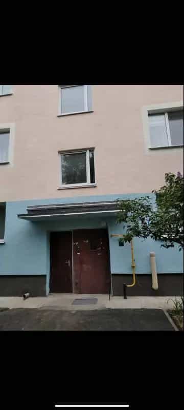 Беларусь, Гомельская область, Калинковичи, улица Суркова, 6, фото 3