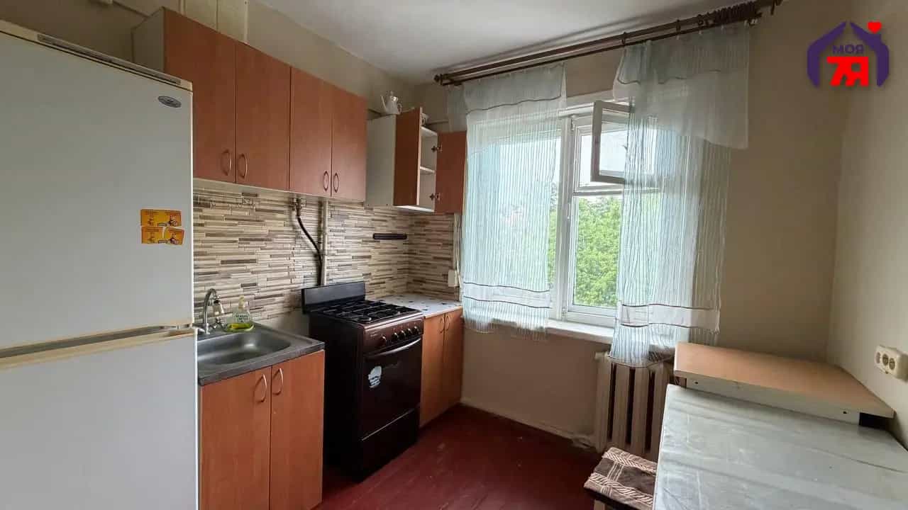 Беларусь, Минская область, Молодечно, улица Великий Гостинец, 74, фото 2