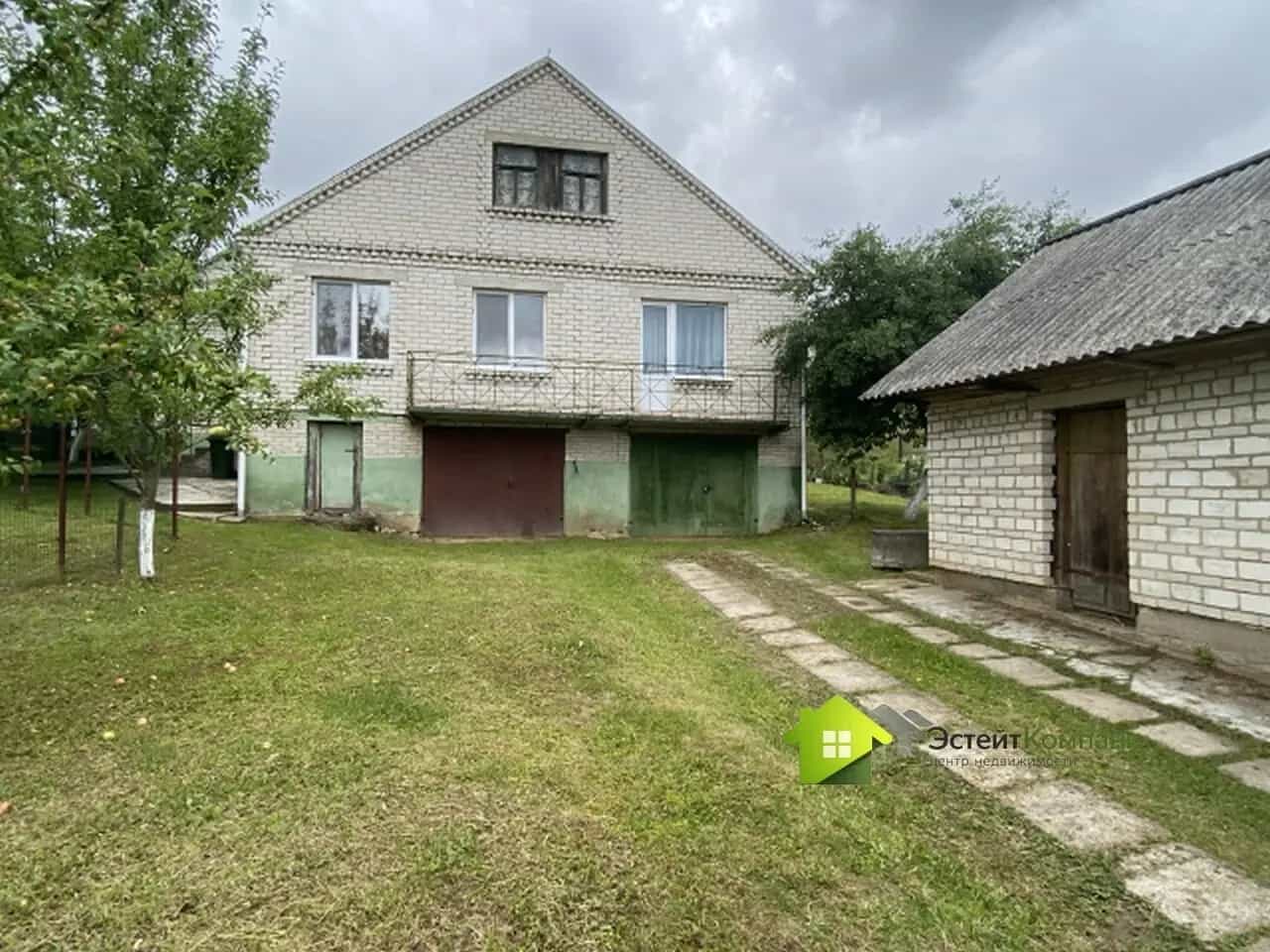 Беларусь, Гродненская область, Слоним, улица Декабристов, 33