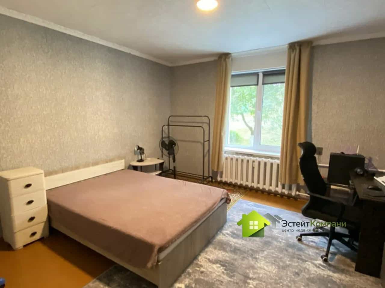 Беларусь, Гродненская область, Слоним, улица Декабристов, 33, фото 8