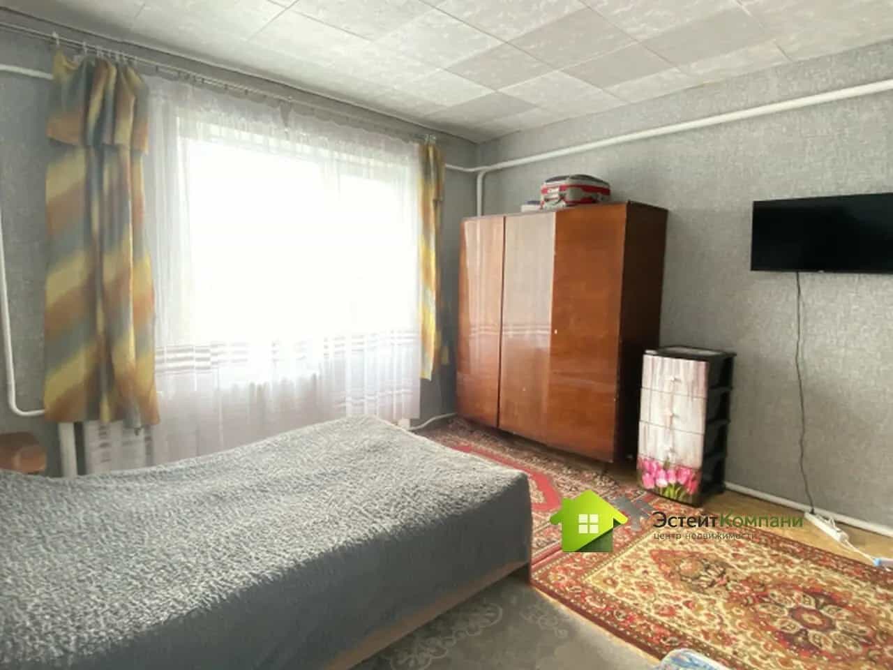 Беларусь, Гродненская область, Слоним, улица Декабристов, 33, фото 22