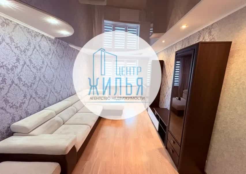 Беларусь, Гродно, Южная улица, 1