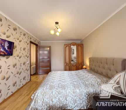 Беларусь, Брест, улица Брестских Дивизий, 22, фото 3
