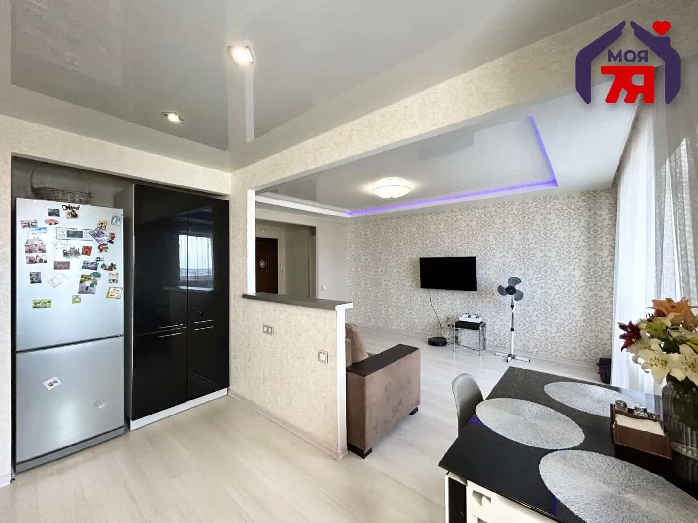 Беларусь, Минская область, Солигорск, улица Ленина, 35, фото 4