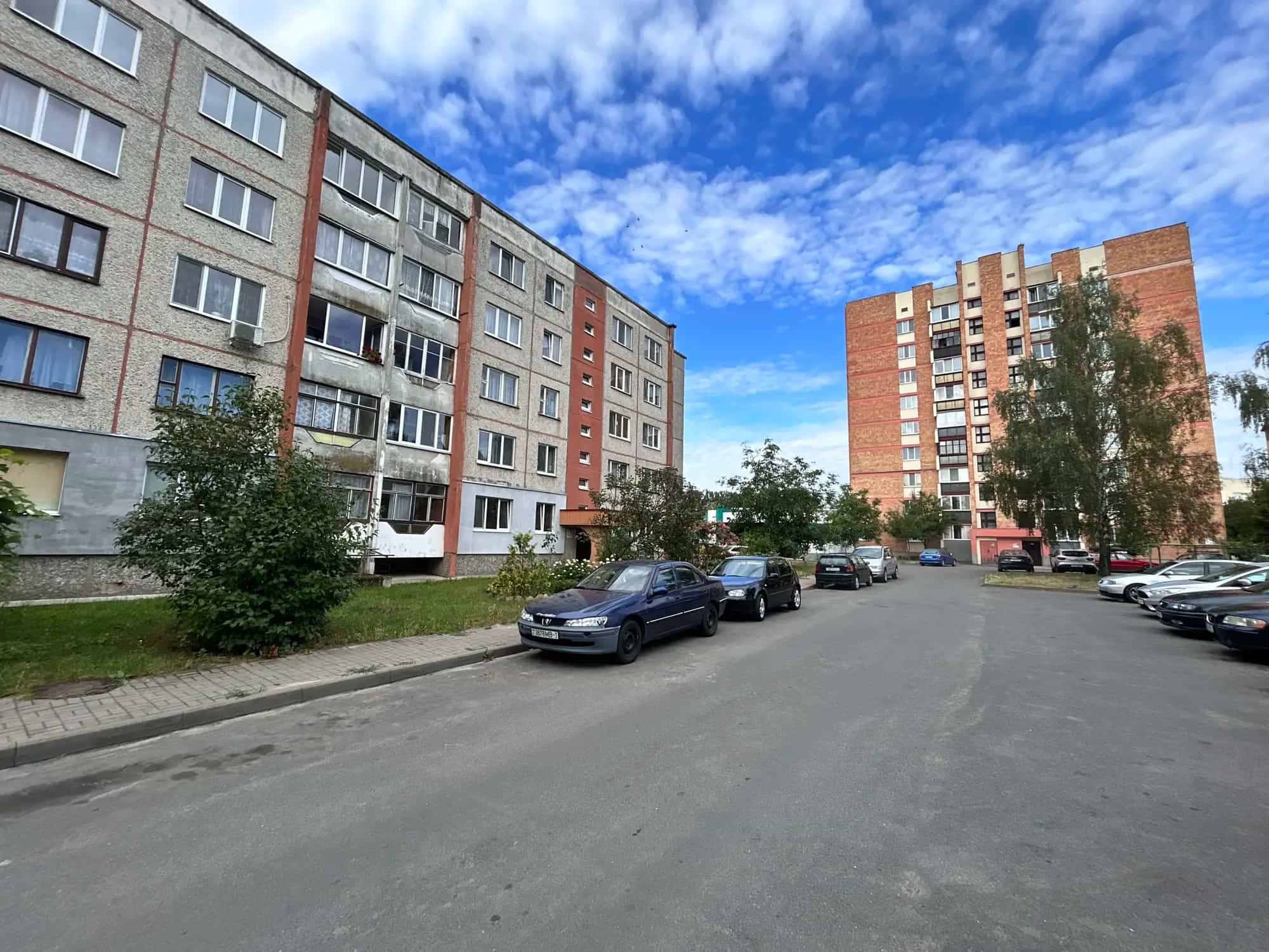 Беларусь, Брестская область, Кобрин, улица Дружбы, 1, фото 2