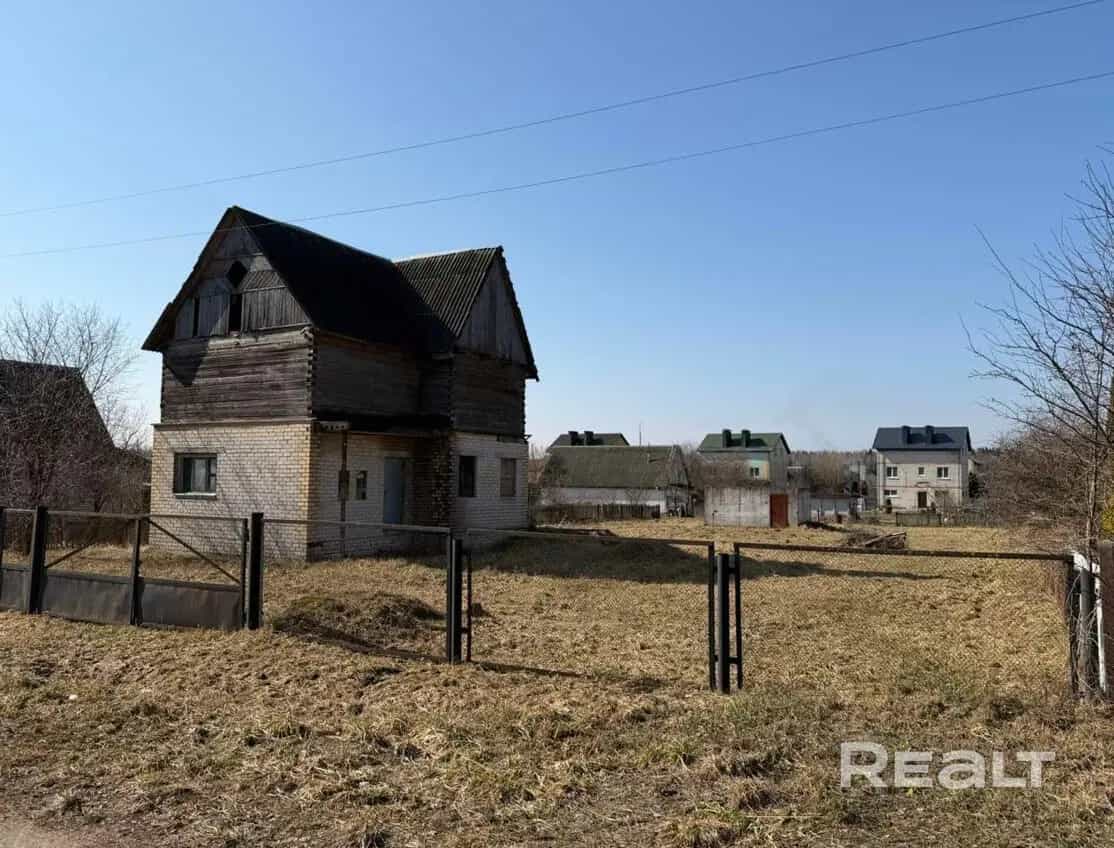 Беларусь, Минская область, Узденский район, Дещенский сельсовет, агрогородок Дещенка, Солнечная улица, 36