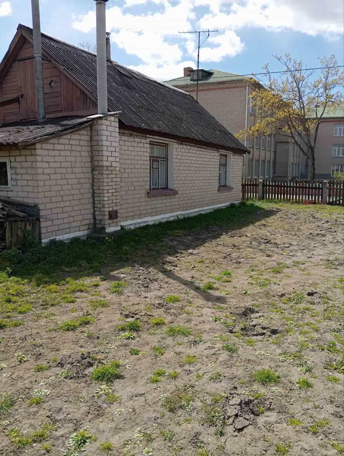 Беларусь, Гродненская область, Свислочь, улица Янки Купалы, 19, фото 3