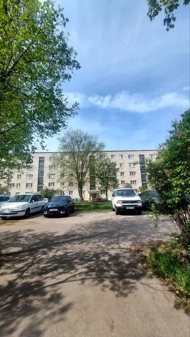 Беларусь, Витебск, Локомотивная улица, 7к4