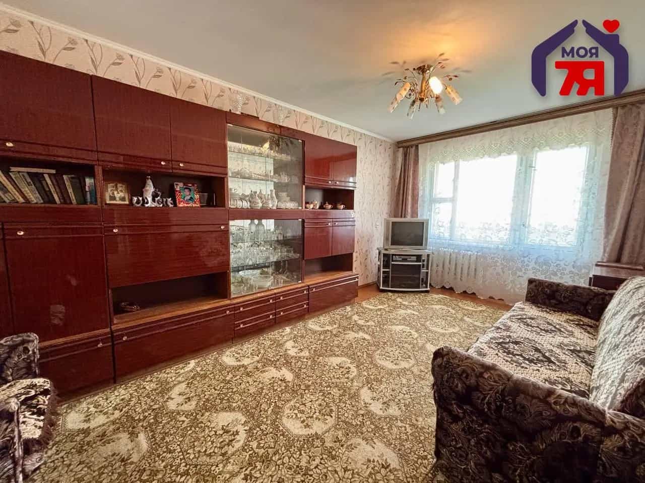 Беларусь, Минская область, Солигорск, улица Богомолова, 2, фото 14