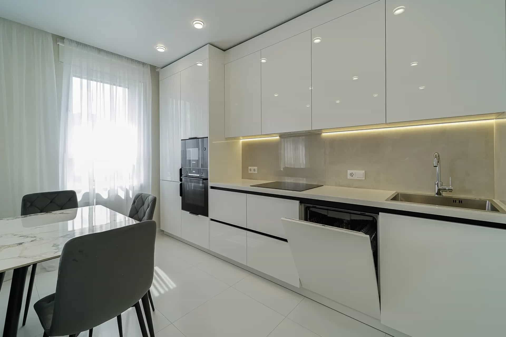 Беларусь, Минск, Нововиленская улица, 63