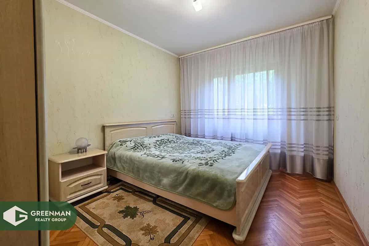Беларусь, Минская область, Борисов, Днепровская улица, 49, фото 12