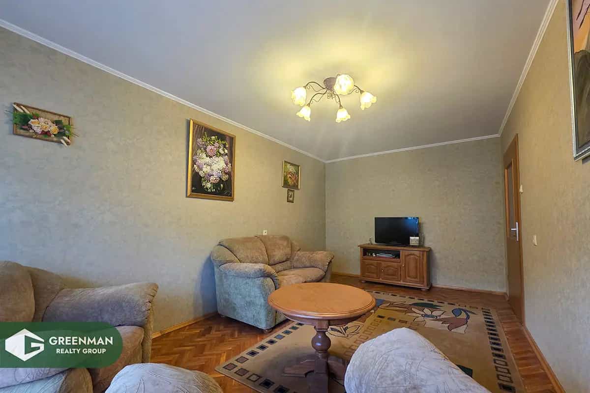 Беларусь, Минская область, Борисов, Днепровская улица, 55