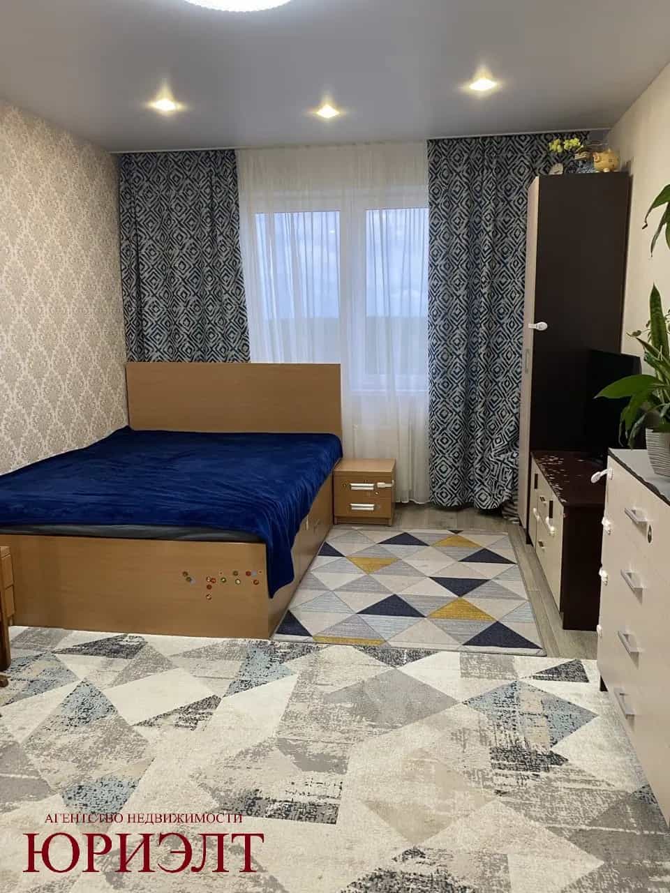 Беларусь, Минск, улица Карвата, 10Б, фото 4