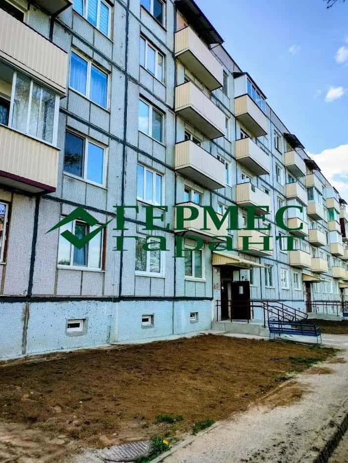 Беларусь, Гродненская область, Лида, улица Южный Городок, 18