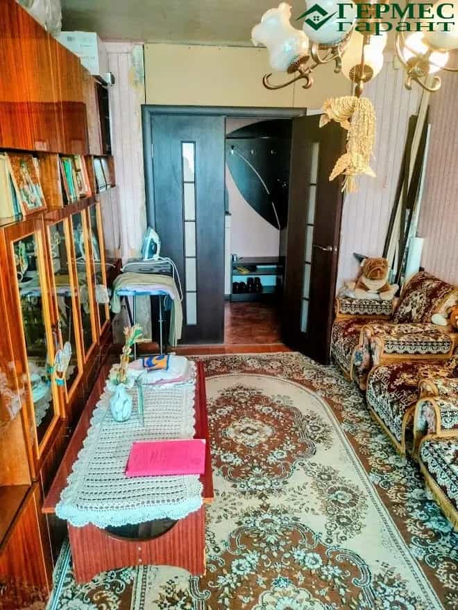 Беларусь, Гродненская область, Лида, улица Южный Городок, 18, фото 4