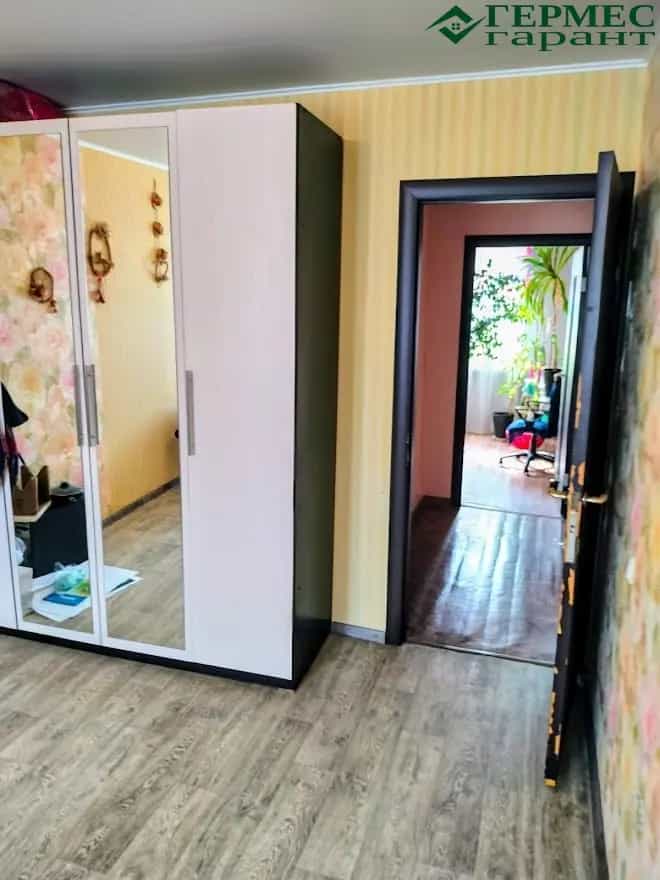 Беларусь, Гродненская область, Лида, улица Южный Городок, 18, фото 7
