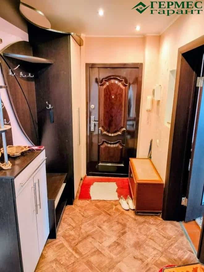 Беларусь, Гродненская область, Лида, улица Южный Городок, 18, фото 13