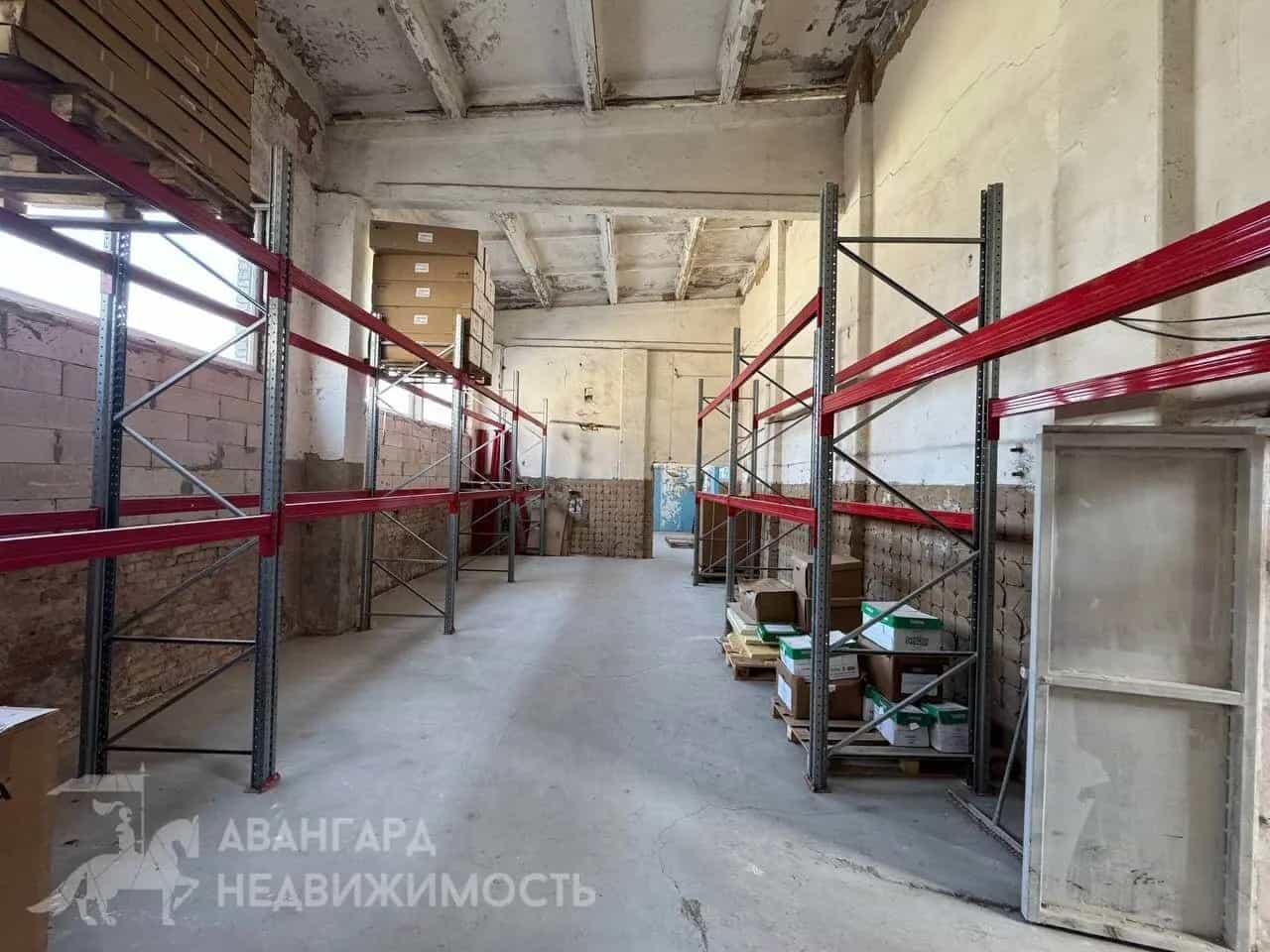 Беларусь, Минская область, Слуцк, улица Парижской Коммуны, 2, фото 5