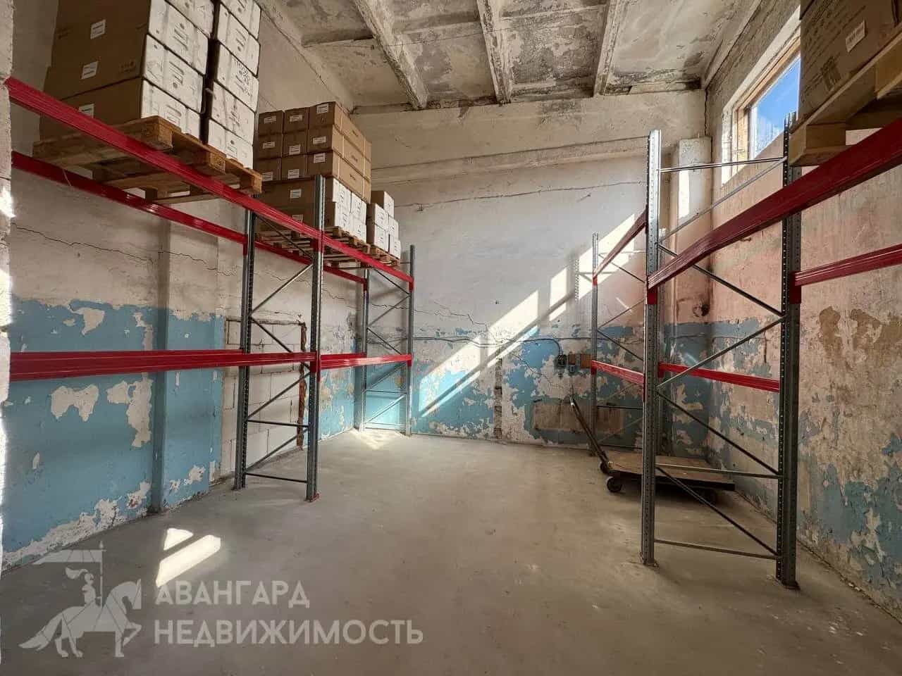 Беларусь, Минская область, Слуцк, улица Парижской Коммуны, 2, фото 8