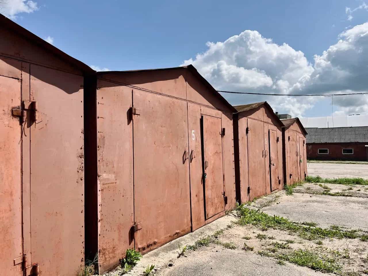 Беларусь, Минск, улица Семёнова, 2/3