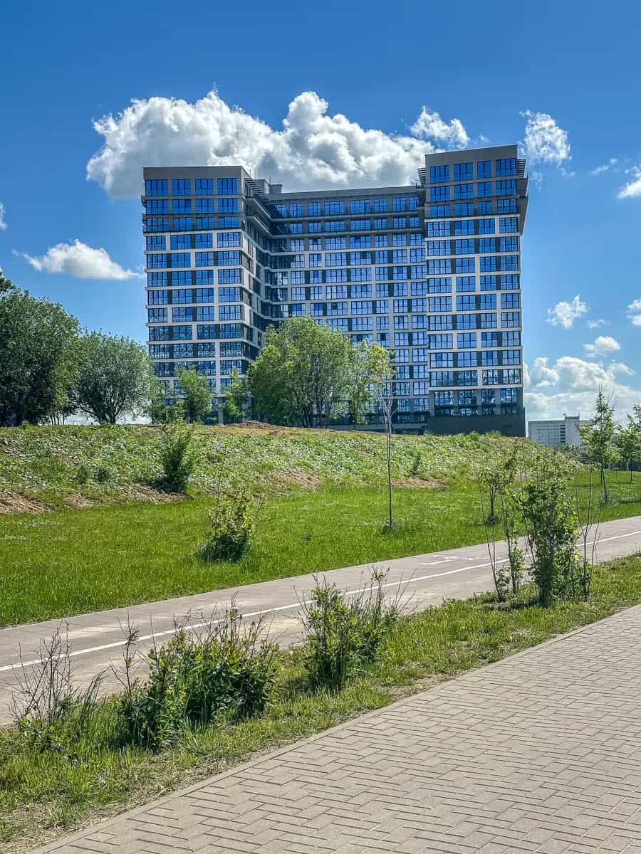 Беларусь, Минск, улица Жореса Алфёрова, 22, фото 2