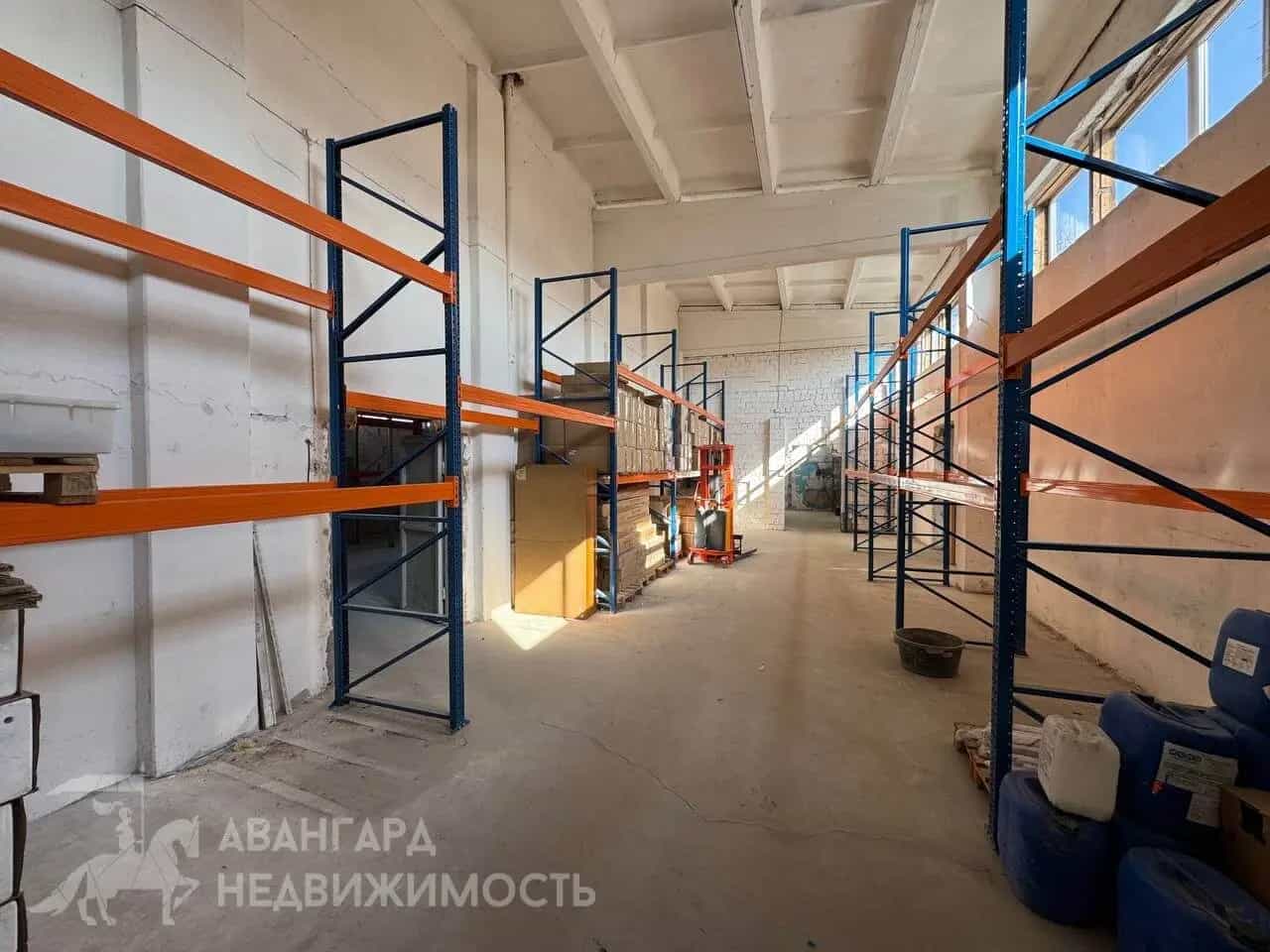Беларусь, Минская область, Слуцк, улица Парижской Коммуны, 2, фото 4