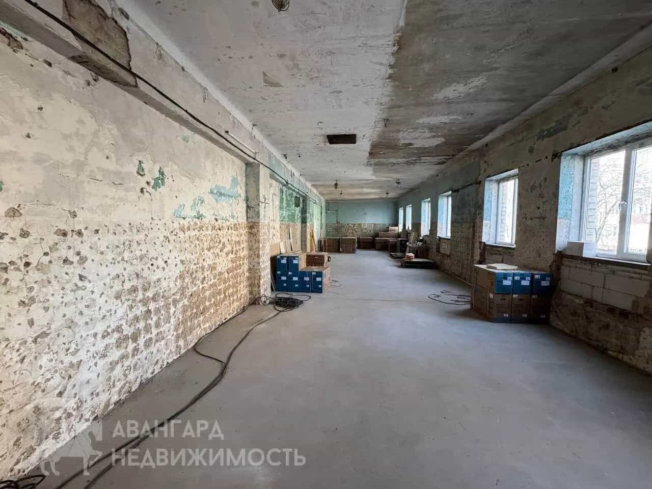 Беларусь, Минская область, Слуцк, улица Парижской Коммуны, 2, фото 6