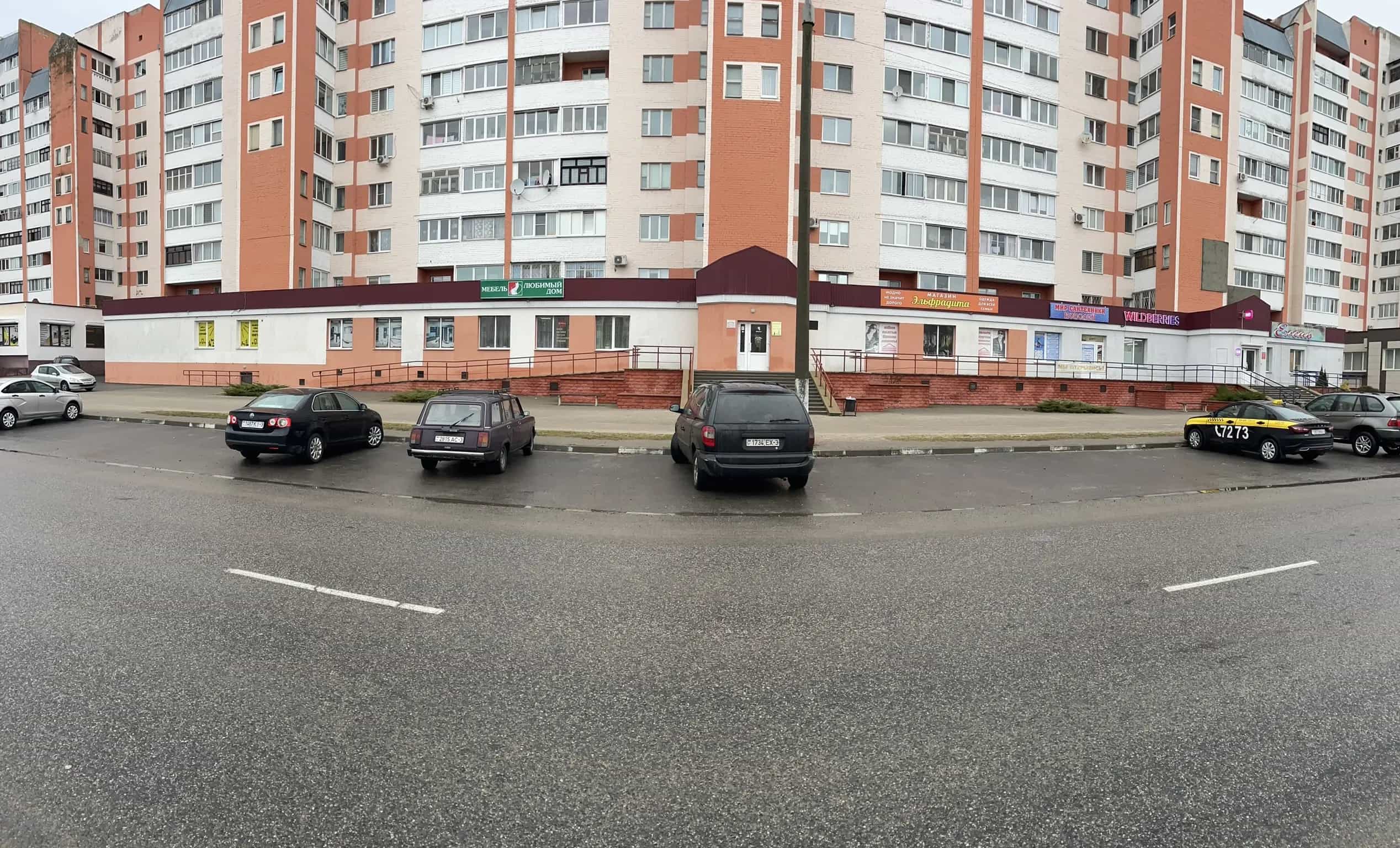 Беларусь, Гомельская область, Жлобин, 17-й микрорайон, 29