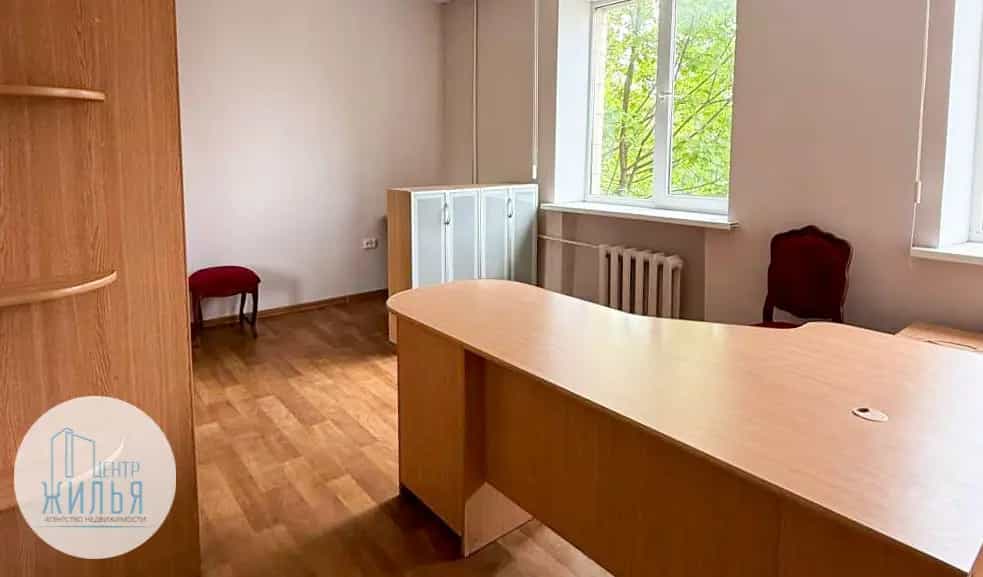 Беларусь, Гродно, улица Карского, 8, фото 6
