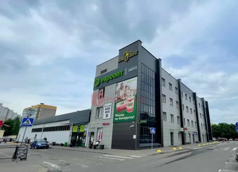 Беларусь, Минск, улица Асаналиева, 44