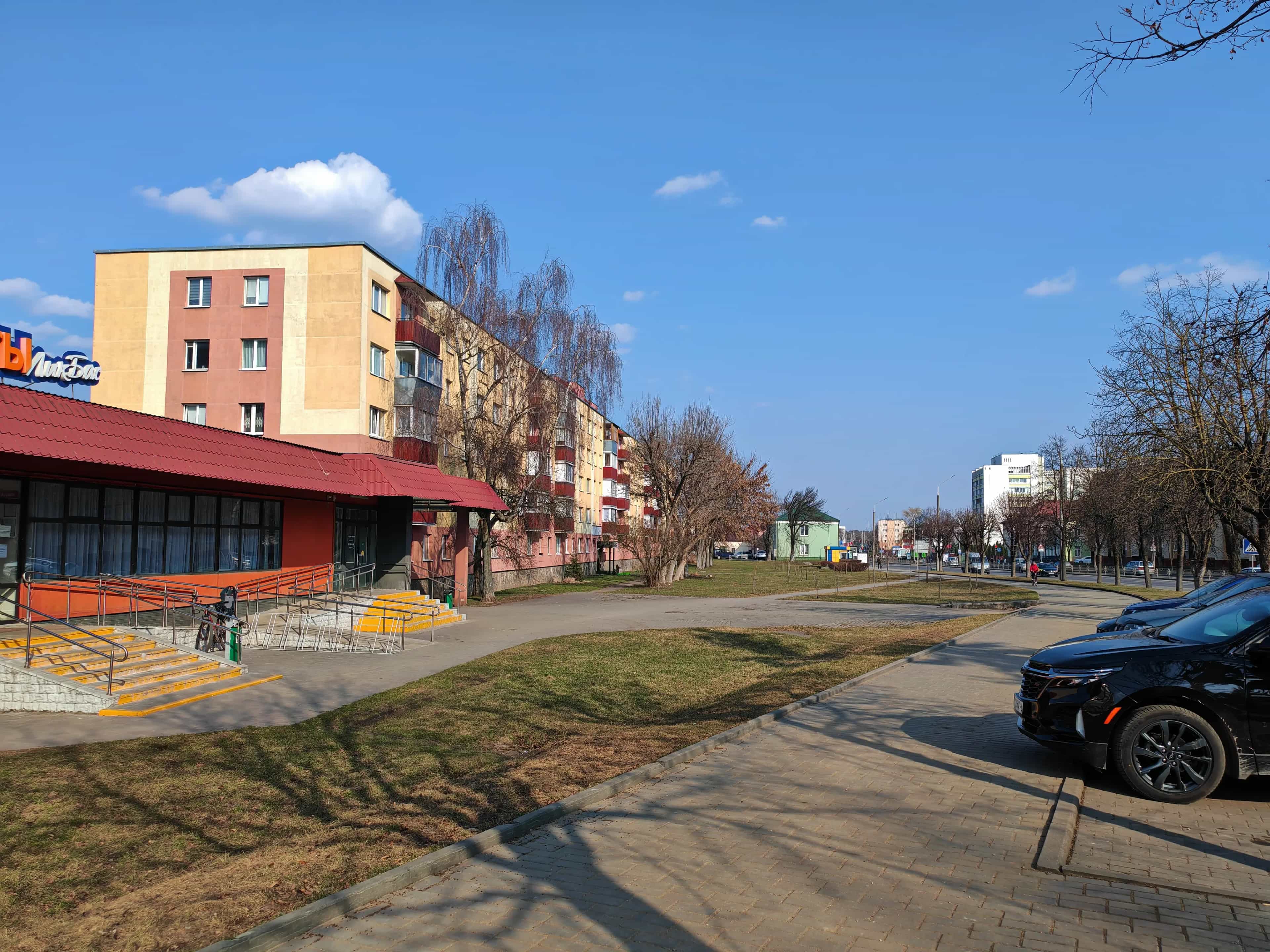 Беларусь, Гродненская область, Лида, проспект Победы, 18, фото 7