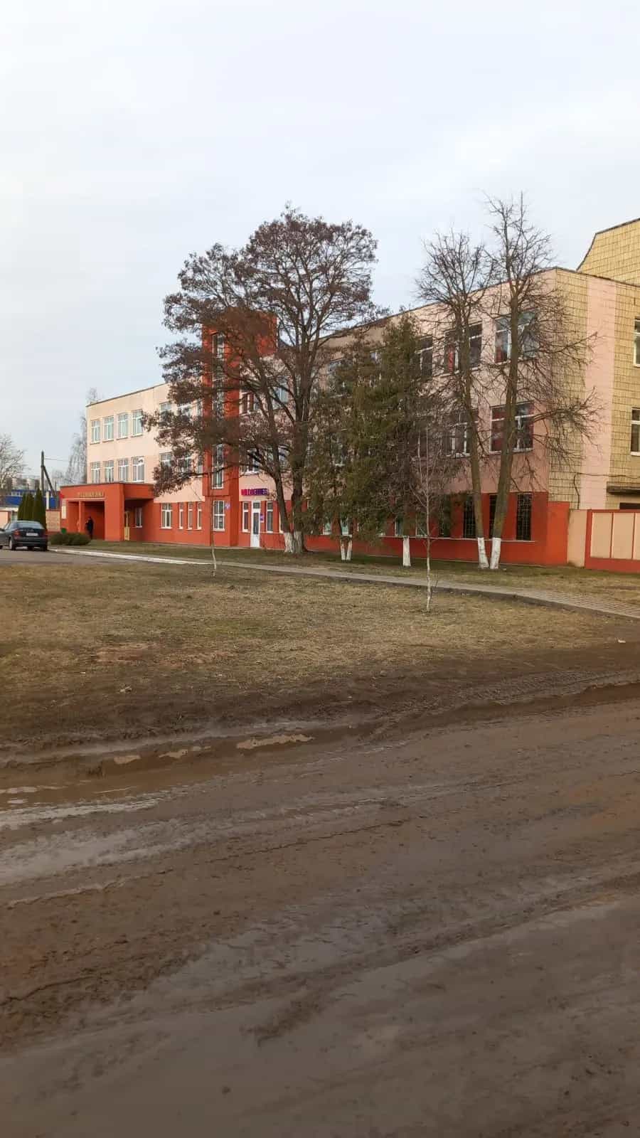 Беларусь, Минская область, Слуцк, улица Тутаринова, 20А, фото 3