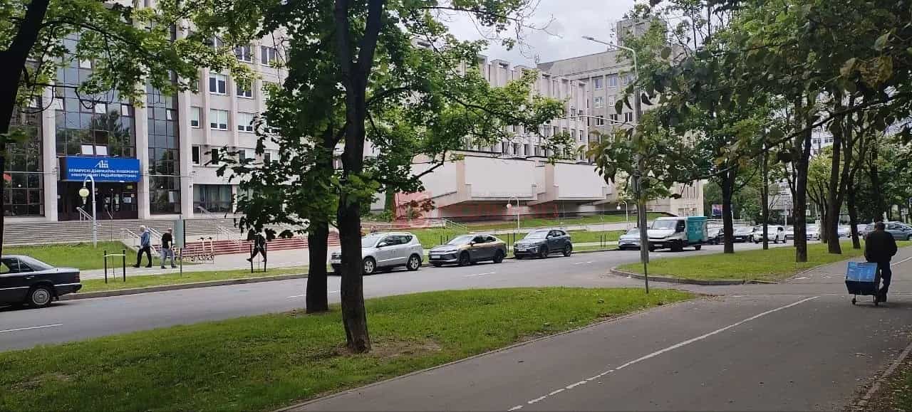 Беларусь, Минск, улица Гикало, 22Б