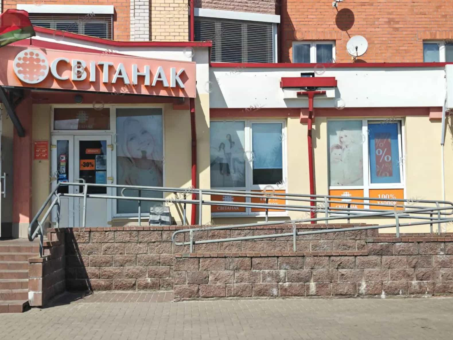 Беларусь, Брест, Республиканская улица, 37, фото 4