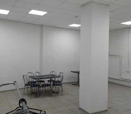 Беларусь, Брестская область, Барановичи, Советская улица, 68/2