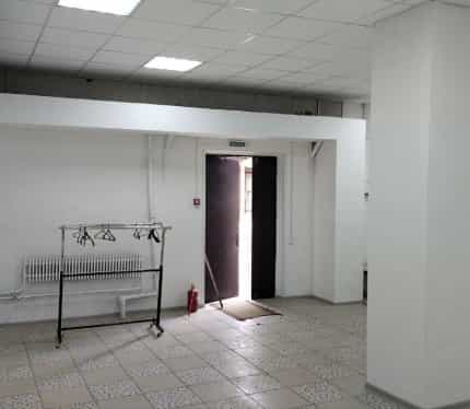 Беларусь, Брестская область, Барановичи, Советская улица, 68/2, фото 3