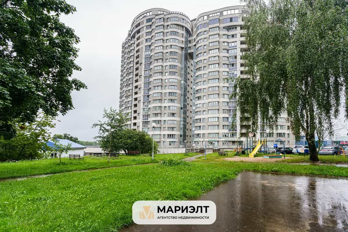 Беларусь, Минск, проспект Победителей, 27