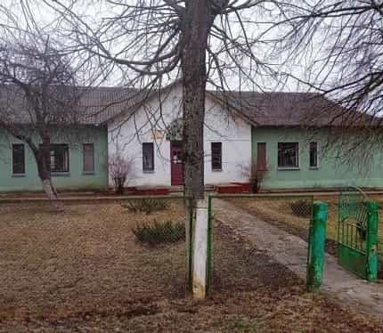 Беларусь, Гродненская область, Слоним, улица Победы, 14, фото 3