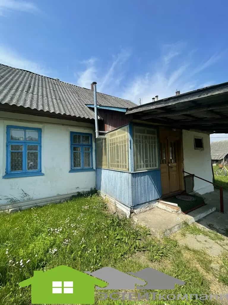 Беларусь, Гродненская область, Дятловский район, городской посёлок Новоельня, Новоельнянская площадь, 25, фото 2